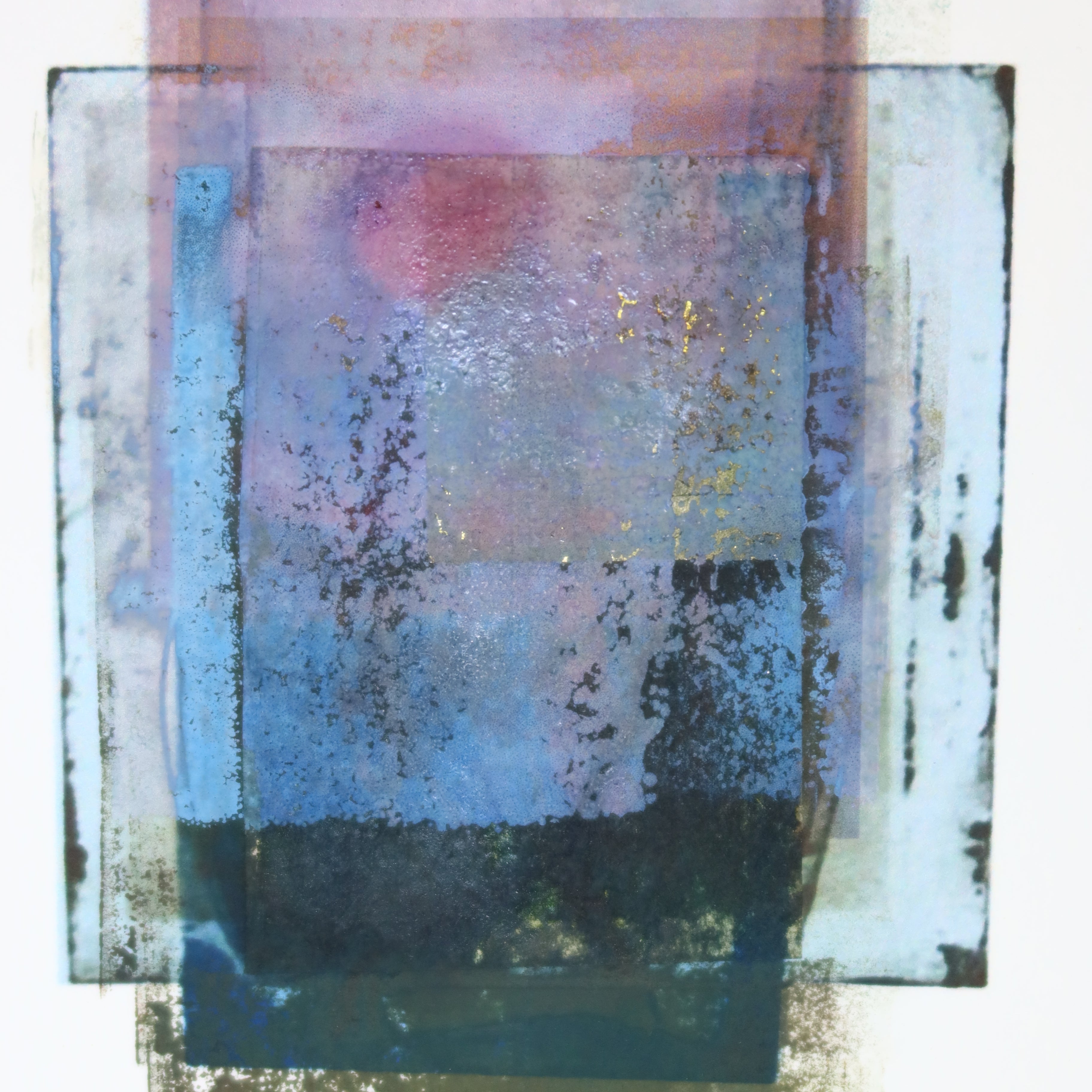 Œuvre de la collection Corpus représentant un corps humain avec des rectangles bleutés superposés, réalisée en monotype et image imprimée.