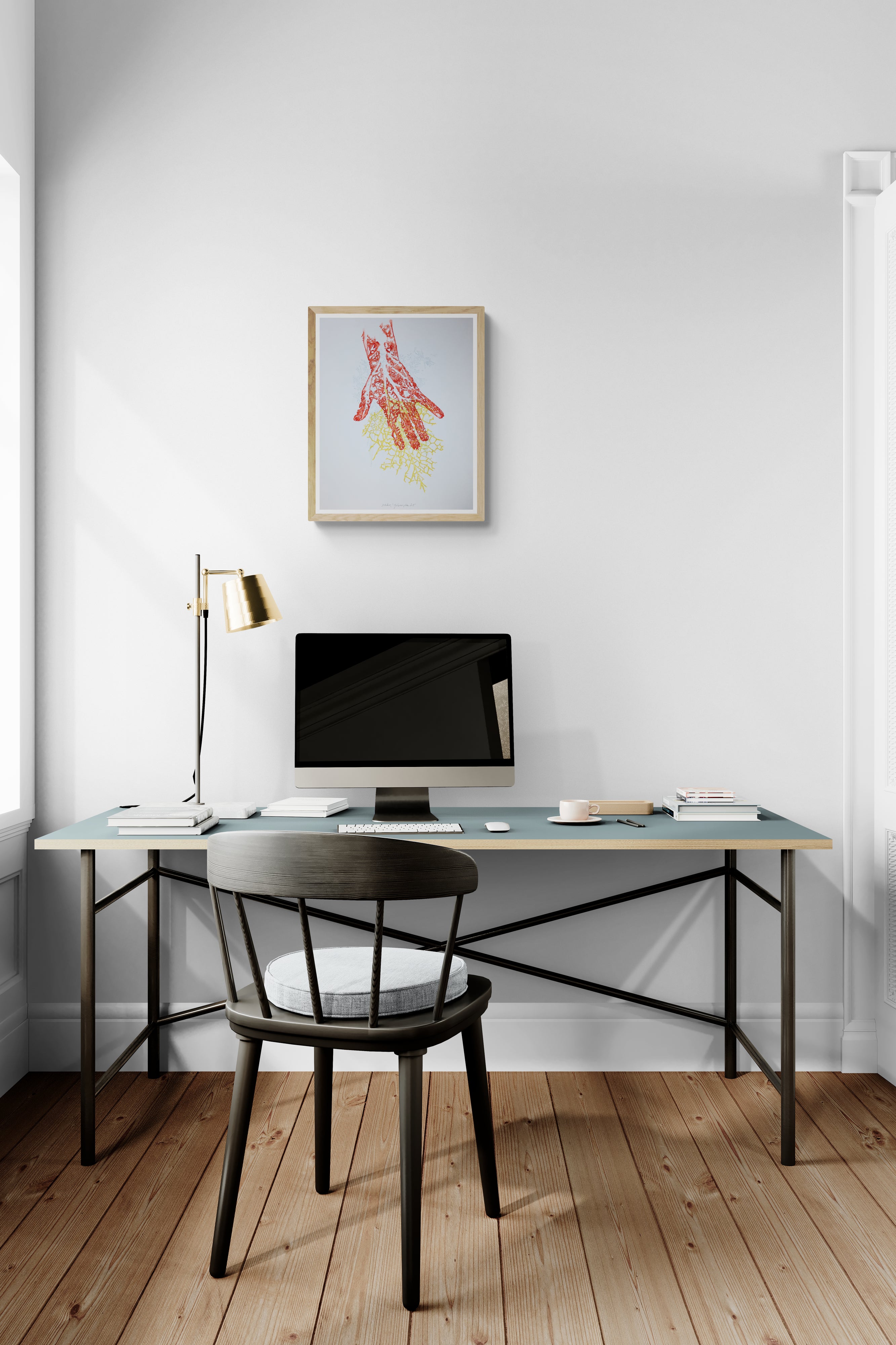 Œuvre de la collection Métamorphe encadrée, aquarelle sur papier, motif de main et de feuille, présentée en intérieur.