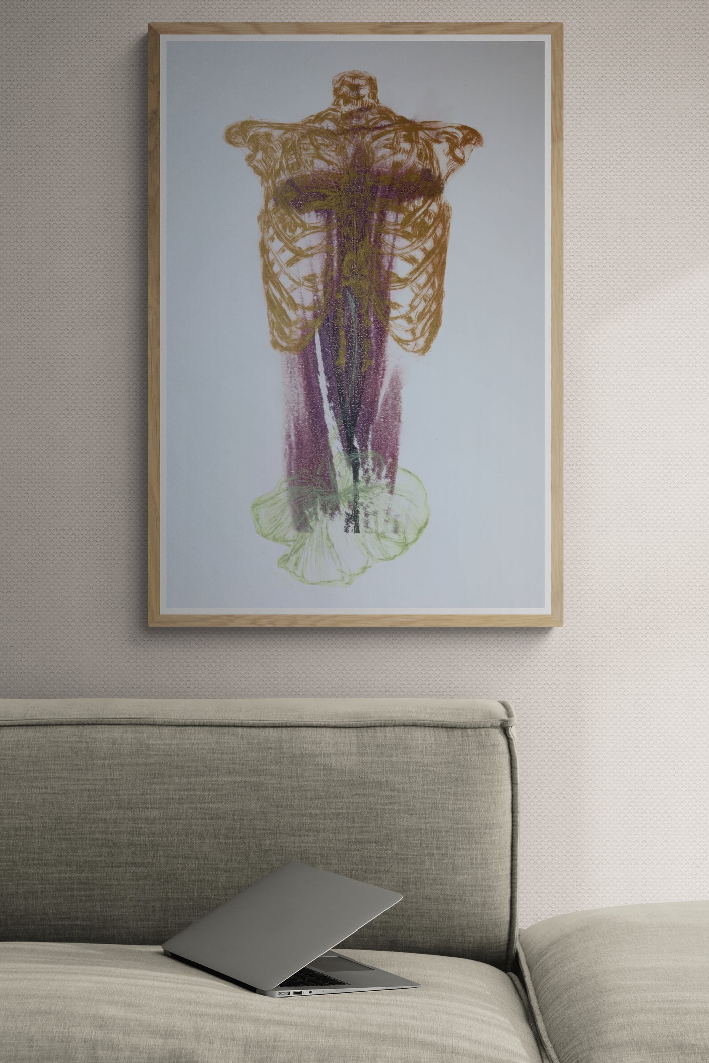 Œuvre encadrée de la collection Spiritus, gravure image imprimée représentant un corps et un buste anatomique au sein d’une composition verticale.