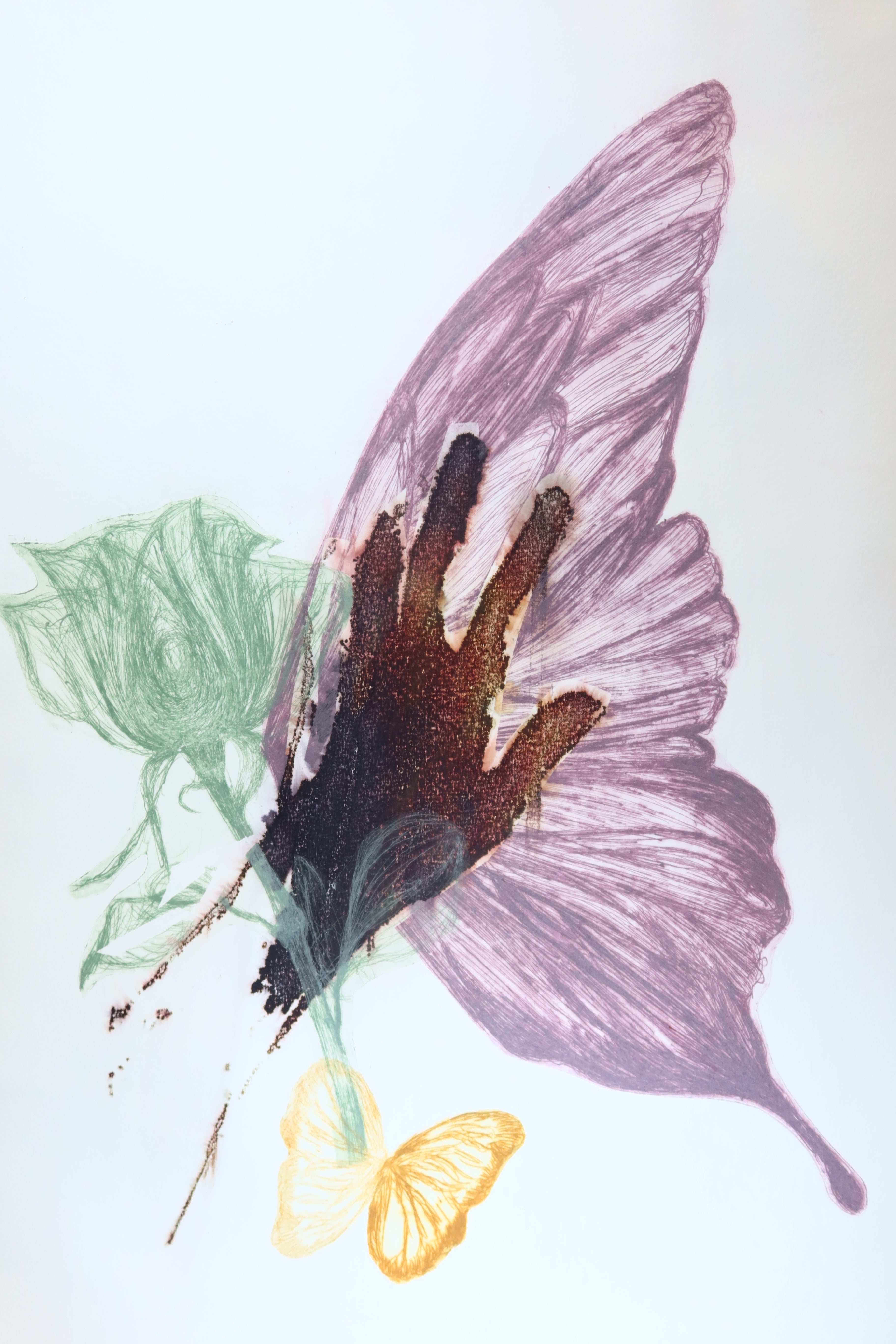 Œuvre originale de la collection Spiritus, gravure et image imprimée sur papier, représentation de papillons et d’une main, composition expressive.