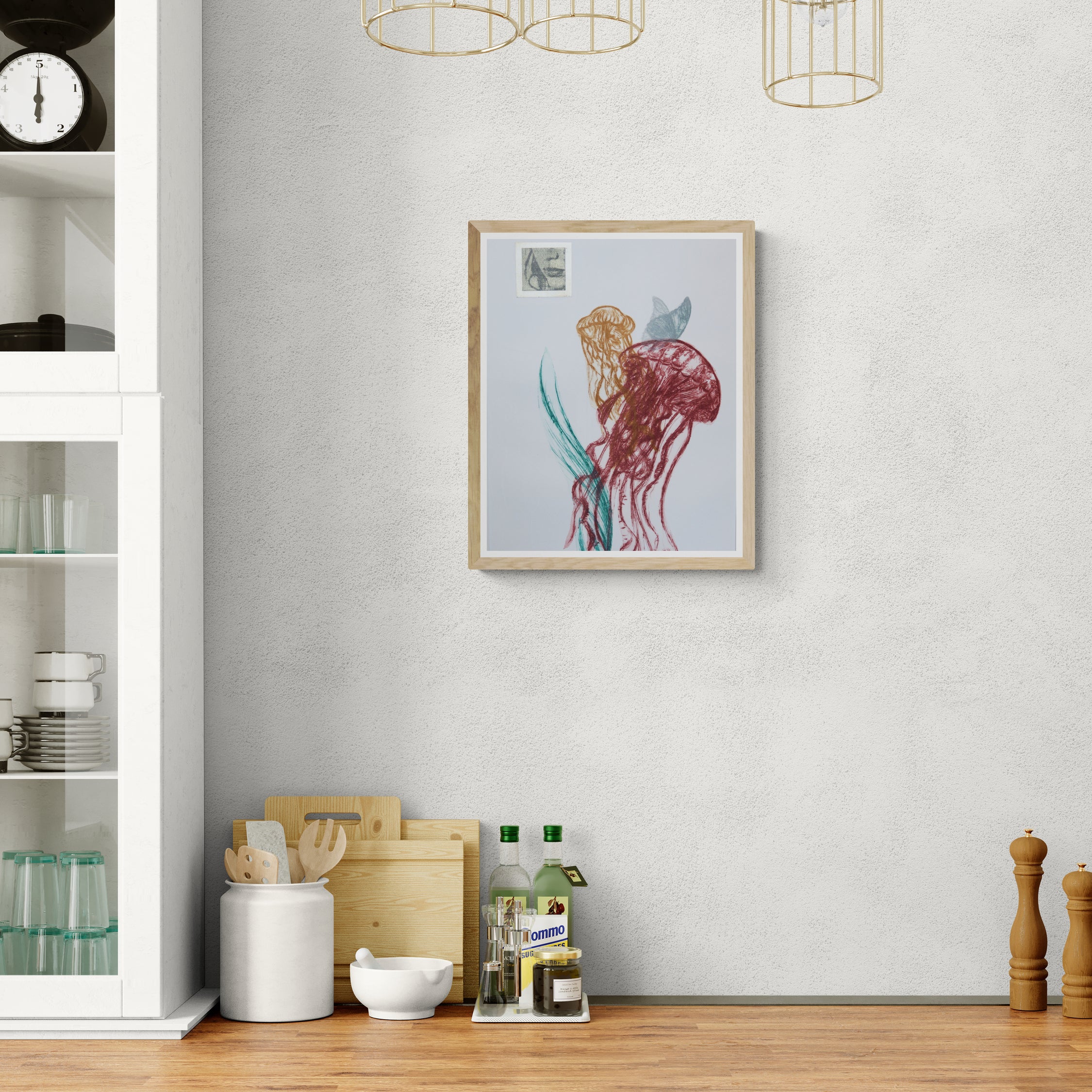 Œuvre encadrée de la collection Vanitas, gravure sur papier, composition avec méduses et papillon, présentée en intérieur.
